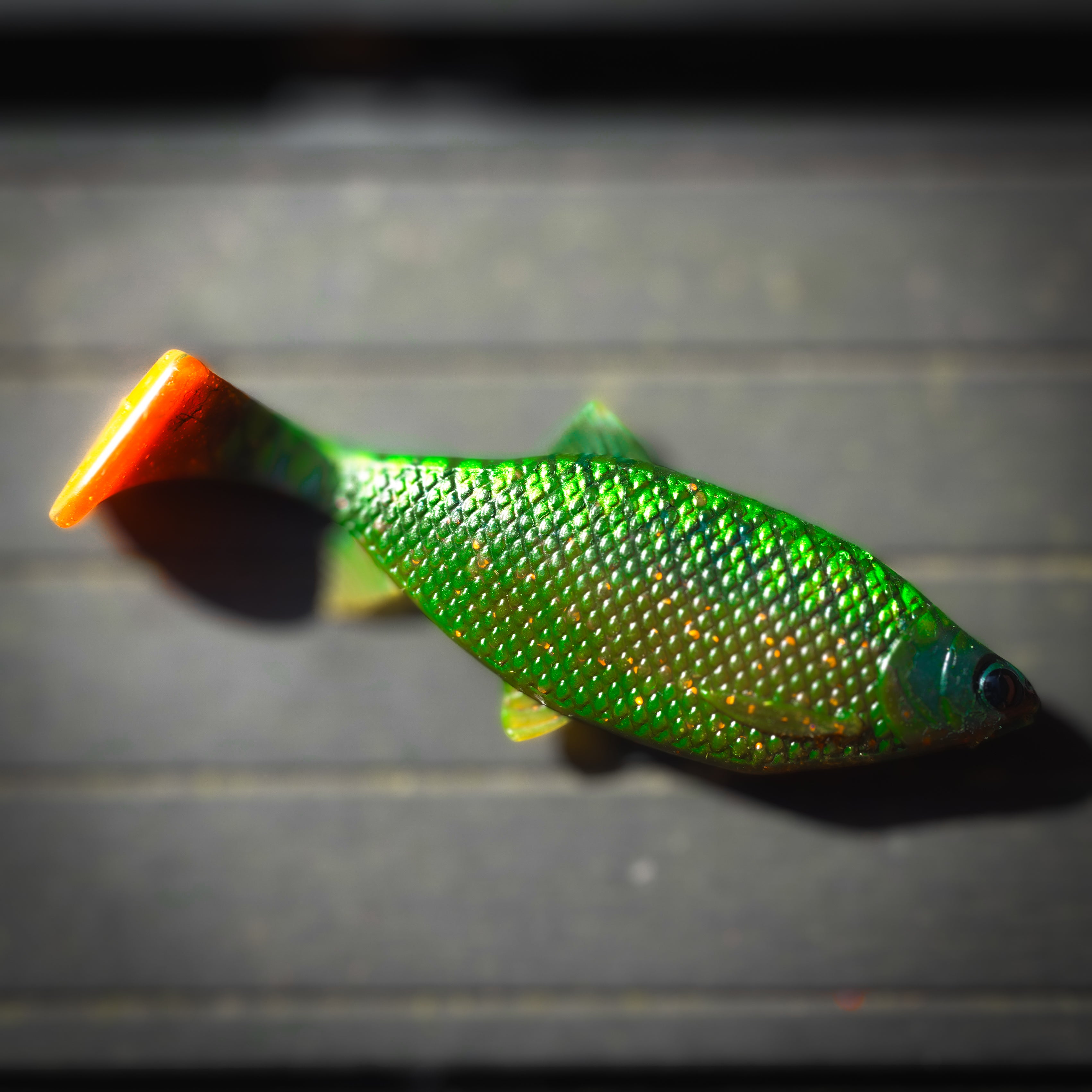 Jones Roach Motoroil Suckerpunch 15cm