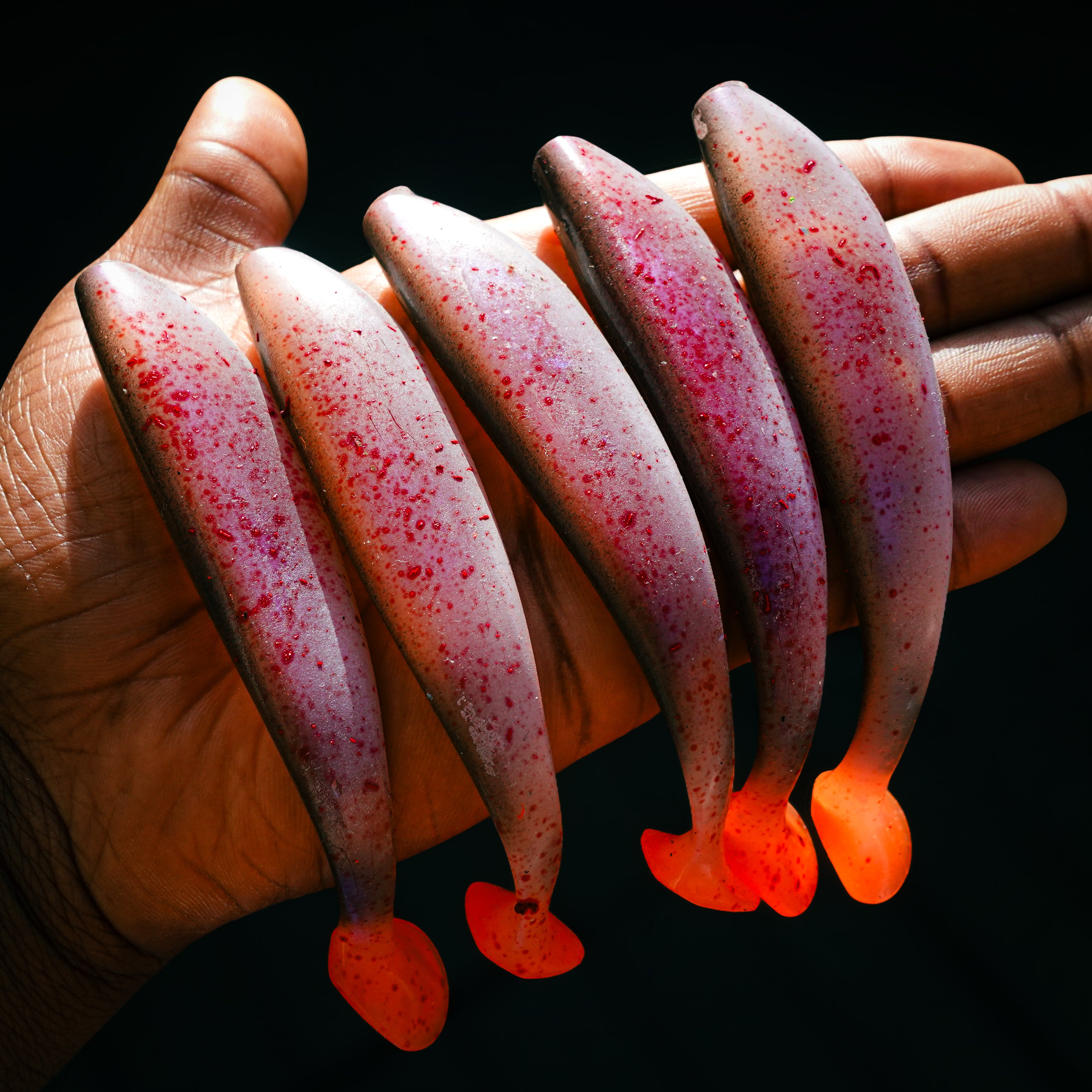 Theseus Bleeding Roach 12cm -4pcs